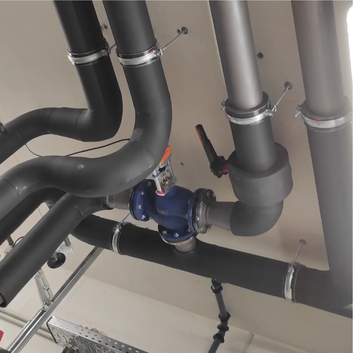 Technical insulation detail